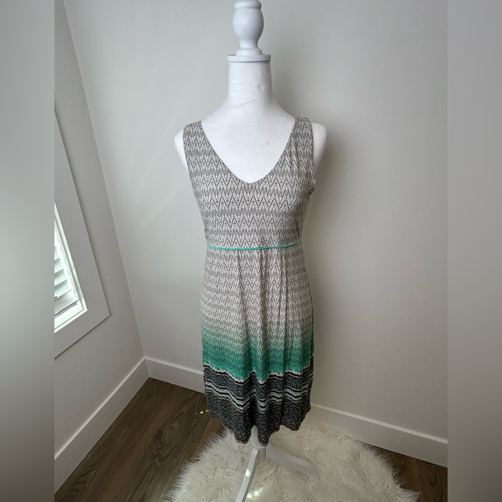 Athleta Gray and Teal Ombre Knit Sleeveless Dress
